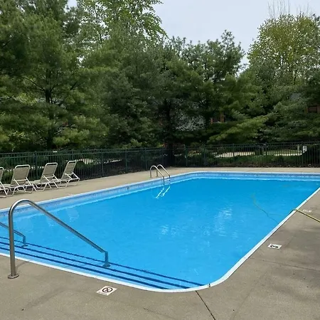 Bear Creek Lodge - Association Pool, Pretty Surroundings, Goshorn Lake Access